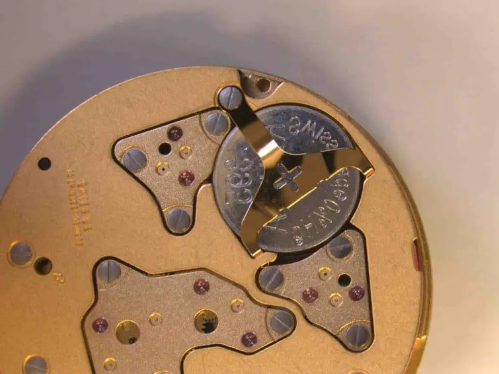 Comment fonctionne la montre à quartz ?
