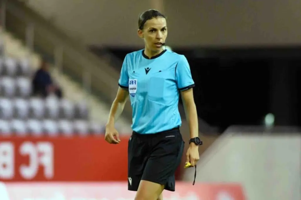 125 000 euros par an en Ligue 1