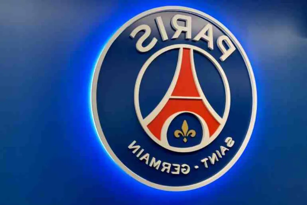 Football : l'OM et le PSG sanctionnés par l'UEFA ?