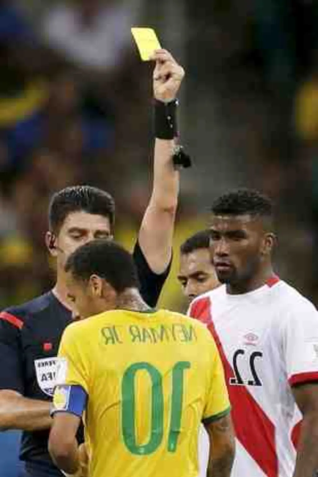 Football : le coming out d'un arbitre brésilien qui n'aimait pas le foot