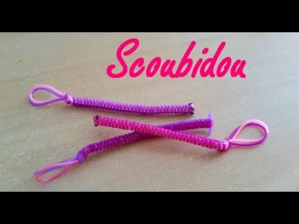 comment faire un scoubidou à 2 fils