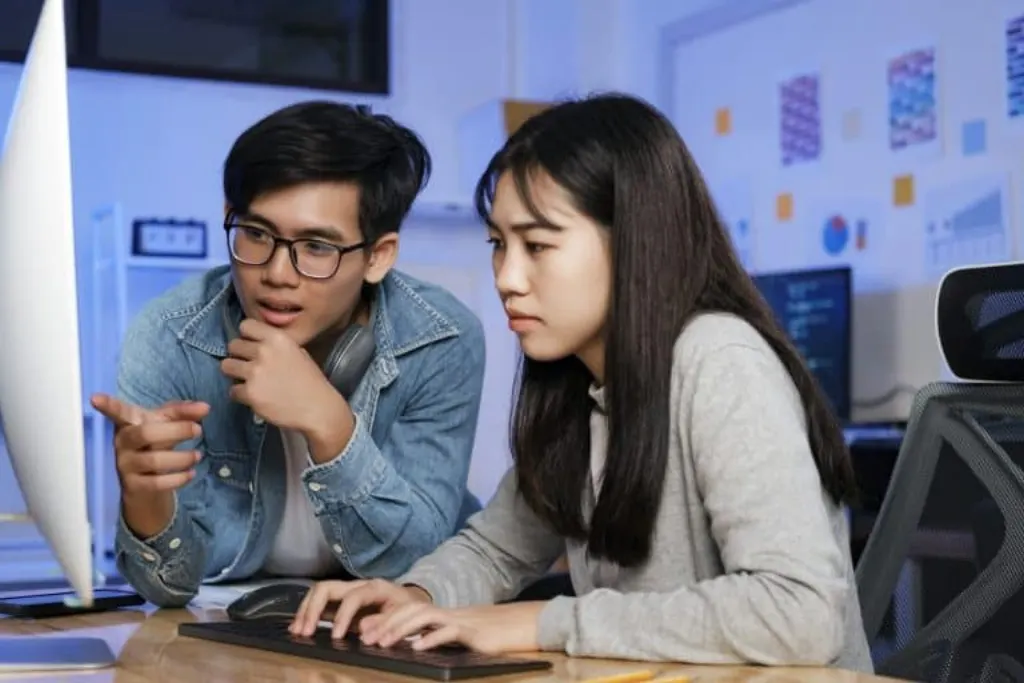 Découvrez les secrets de construction des LLMs en Chine révélés par un membre du personnel d’Alibaba !